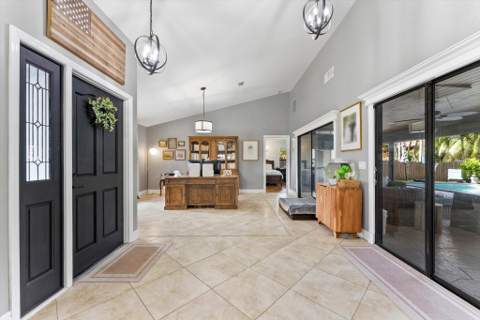6515 Riparian Road, Atlantis FL - photo 16 of 64