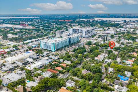 521 26th Street, West Palm Beach FL - photo 8 of 45