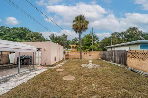 521 26th Street, West Palm Beach FL - photo 19 of 45