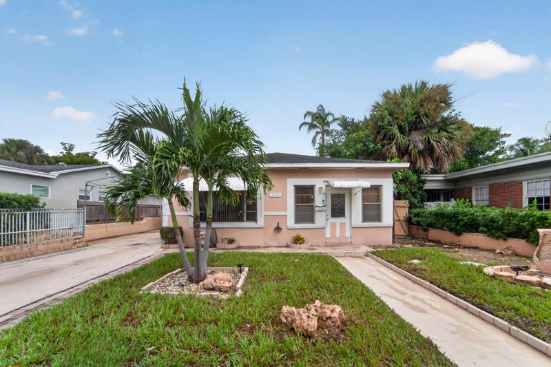 3 bedroom Single Family Residence at 521 26th Street, Northwood Add, West Palm Beach — photo 2