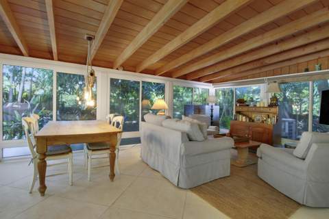 528 Driftwood Road, North Palm Beach FL - photo 12 of 50