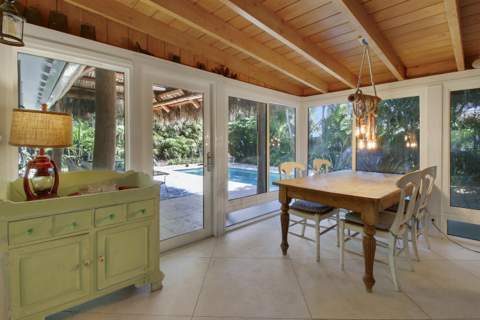 528 Driftwood Road, North Palm Beach FL - photo 13 of 50