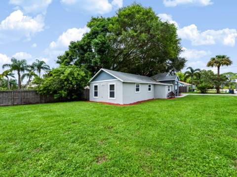 3109 SE Amherst Street, Stuart FL - photo 18 of 25