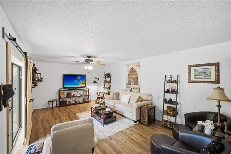 2 bedroom Townhouse at 5714 SE Windsong Lane #327, Emerald Lakes, Stuart — photo 5