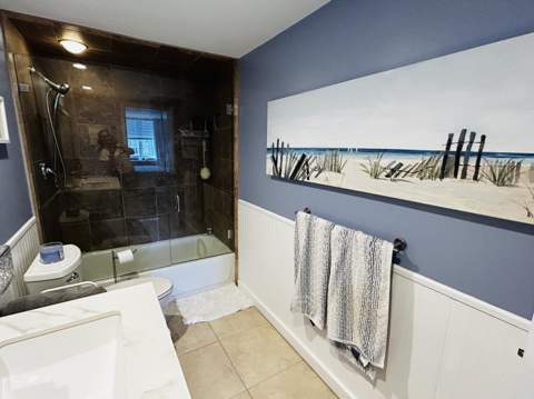 437 Golden Isles Drive #7G, Hallandale Beach FL - photo 8 of 19
