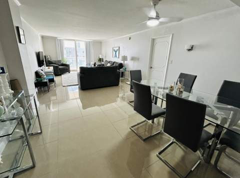 437 Golden Isles Drive #7G, Hallandale Beach FL - photo 15 of 19