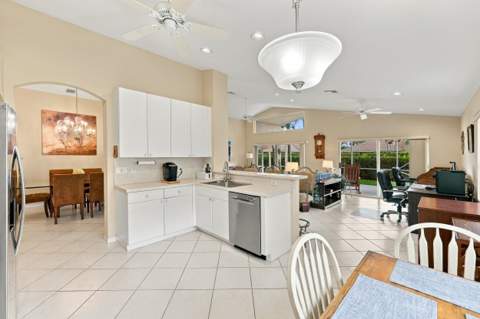7207 Lombardy Street, Boynton Beach FL - photo 6 of 46
