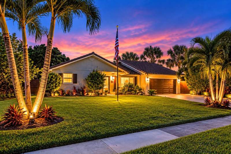 4 bedroom Single Family Residence at 3590 Lakeview Drive, Lakeview, Delray Beach — photo 3