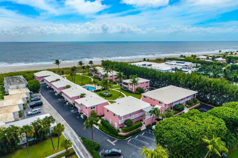 2 bedroom Stock Cooperative at 1877 S Ocean Boulevard #10, Fountain House, Delray Beach — photo 3