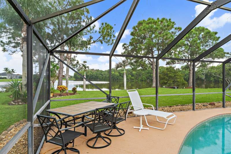3 bedroom Single Family Residence at 238 SW Fernleaf Trail, Sawgrass Lakes Phase 2, Port St. Lucie — photo 3