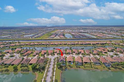 10587 SW Capraia Way, Port St. Lucie FL - photo 7 of 51