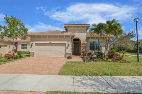 10587 SW Capraia Way, Port St. Lucie FL - photo 8 of 51