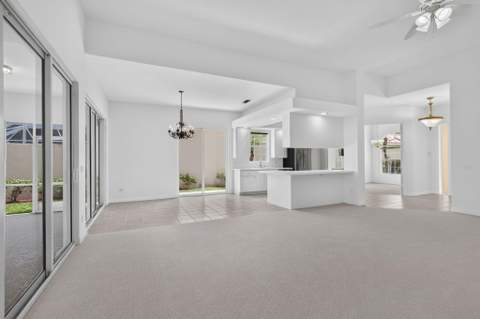 2625 Kittbuck Way, West Palm Beach FL - photo 10 of 44