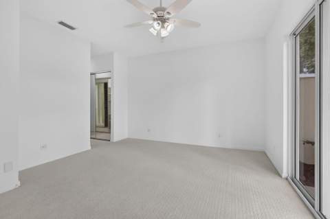 2625 Kittbuck Way, West Palm Beach FL - photo 13 of 44