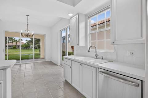 2625 Kittbuck Way, West Palm Beach FL - photo 22 of 44