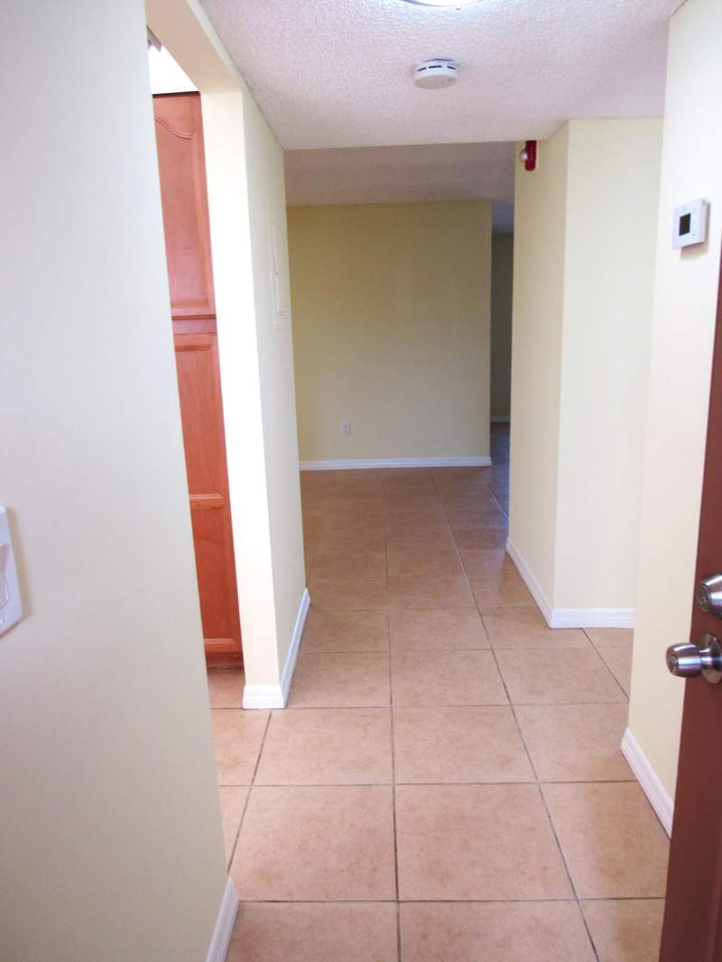 2 bedroom Condominium at 140 Lake Nancy Lane #216, Golden Lakes Condo, West Palm Beach — photo 4