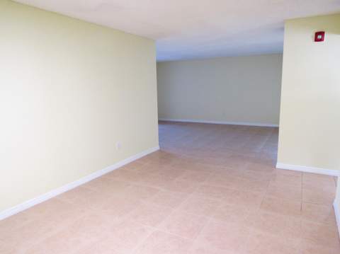 140 Lake Nancy Lane #216, West Palm Beach FL - photo 13 of 46