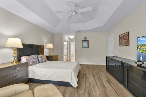 7332 Tonga Court, Boynton Beach FL - photo 21 of 65