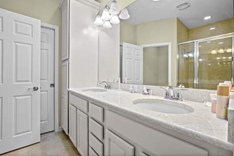 12842 SW Lake Fern Circle, Port St. Lucie FL - photo 11 of 33
