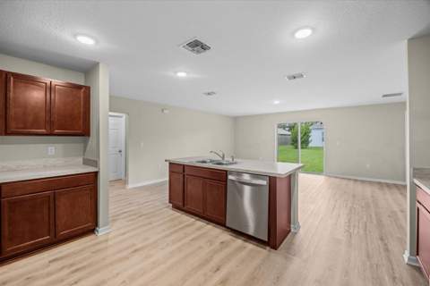 1509 SW Bermel Avenue, Port St. Lucie FL - photo 9 of 35