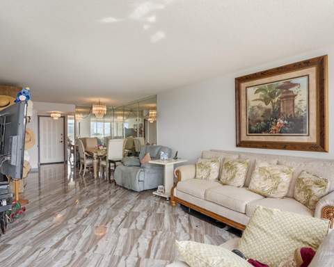 600 Parkview Drive #703, Hallandale Beach FL - photo 8 of 34