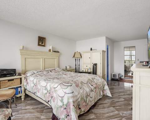 600 Parkview Drive #703, Hallandale Beach FL - photo 14 of 34