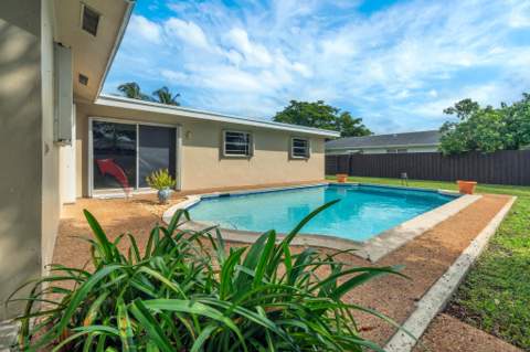 6030 SW 8th Court, Plantation FL - photo 18 of 72