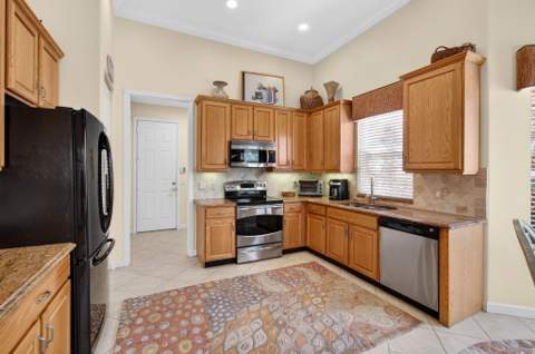 9542 Lantern Bay Circle, West Palm Beach FL - photo 23 of 71
