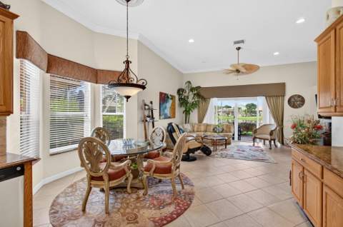 9542 Lantern Bay Circle, West Palm Beach FL - photo 24 of 71