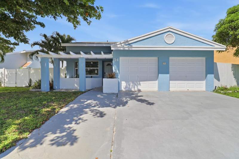 4 bedroom Single Family Residence at 34 Paxford Lane, Boynton Lakes 6, Boynton Beach — photo 2