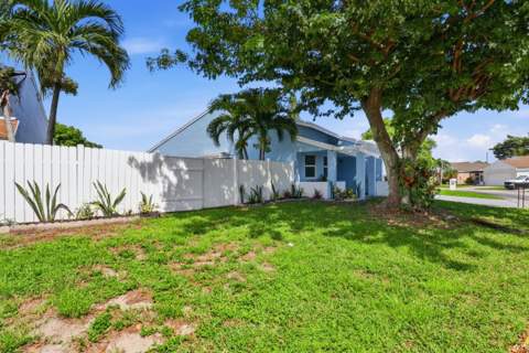 34 Paxford Lane, Boynton Beach FL - photo 6 of 32