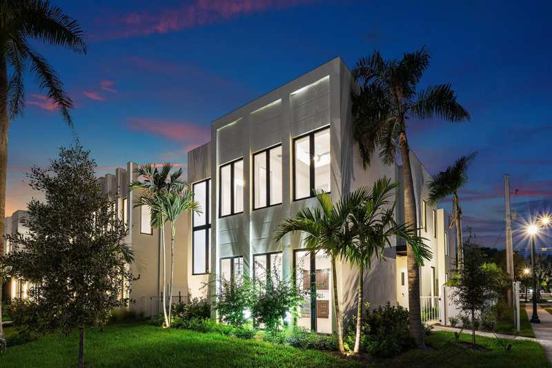 4 bedroom Single Family Residence at 735 SE 4th Avenue, Osceola Park, Delray Beach — photo 1