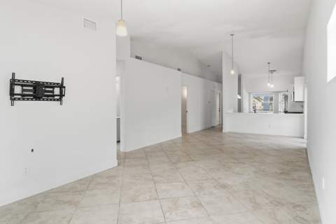 34 Paxford Lane, Boynton Beach FL - photo 11 of 32