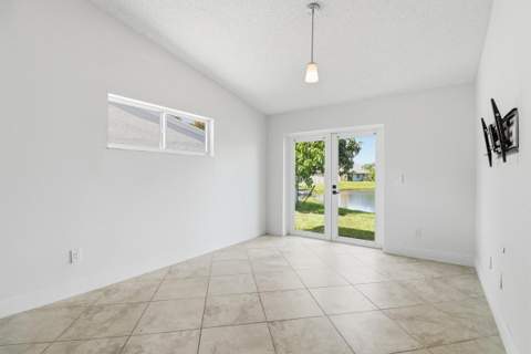 34 Paxford Lane, Boynton Beach FL - photo 13 of 32