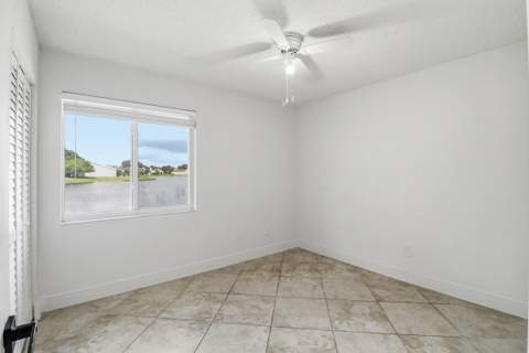 34 Paxford Lane, Boynton Beach FL - photo 17 of 32