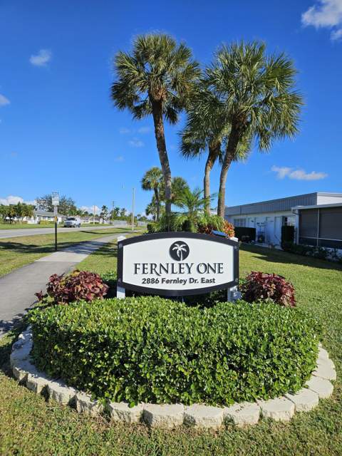 2886 Fernley Drive #1, West Palm Beach FL - photo 21 of 32