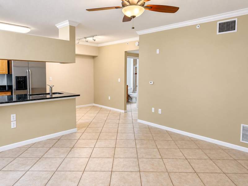 1 bedroom Condominium at 6386 Emerald Dunes Drive #106, Villas At Emerald Dunes Condo, West Palm Beach — photo 2