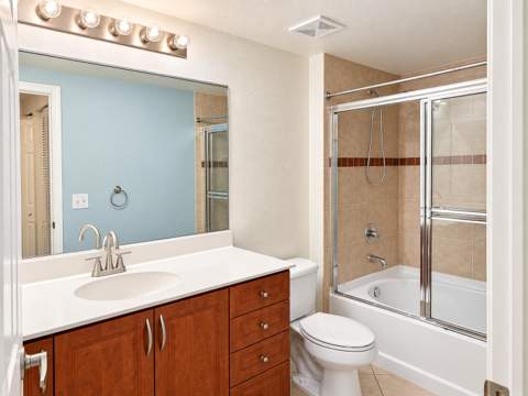 6386 Emerald Dunes Drive #106, West Palm Beach FL - photo 8 of 25