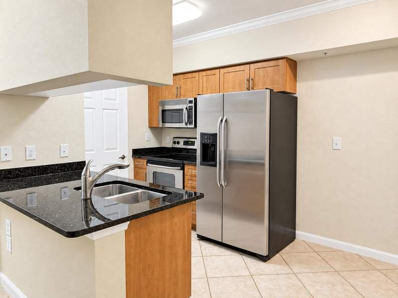 1 bedroom Condominium at 6386 Emerald Dunes Drive #106, Villas At Emerald Dunes Condo, West Palm Beach — photo 3