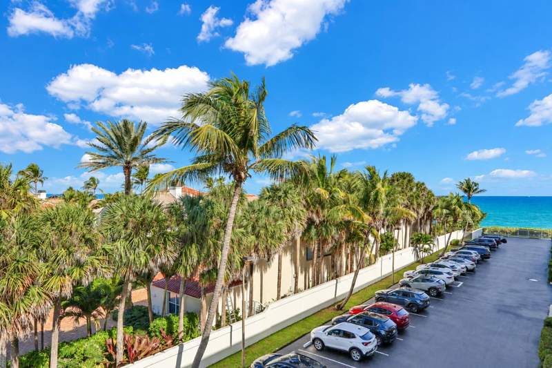 2 bedroom Condominium at 630 Ocean Drive #407, Juno By The Sea Condo Apts, Juno Beach — photo 5