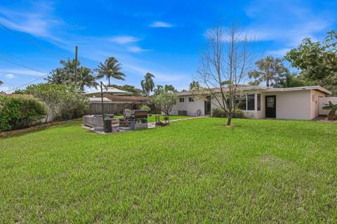 1530 SW 25th Avenue, Fort Lauderdale FL - photo 8 of 35