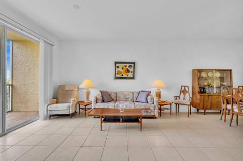 7775 Yardley Drive #403, Tamarac FL - photo 24 of 74