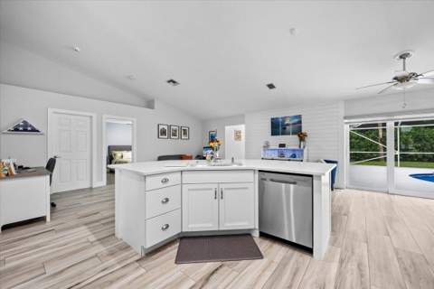 264 Malibu Circle, Greenacres FL - photo 14 of 42