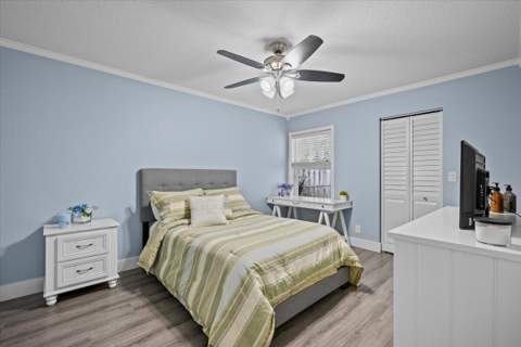 264 Malibu Circle, Greenacres FL - photo 15 of 42
