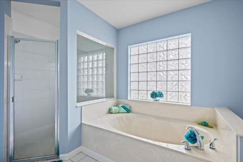 264 Malibu Circle, Greenacres FL - photo 22 of 42
