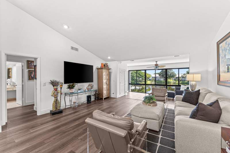 2 bedroom Condominium at 36 Eastgate Drive #D, Eastgate At Hunters Run Condo, Boynton Beach — photo 4