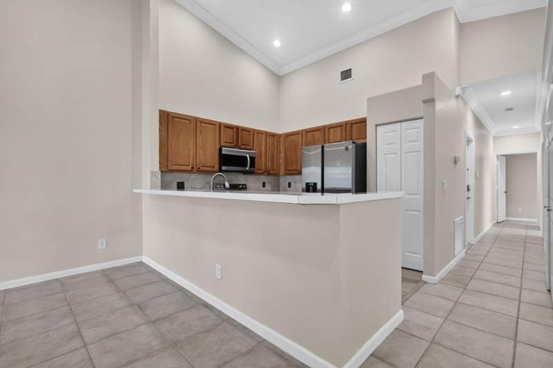 3 bedroom Villa at 2521 S Coral Trace Circle, Coral Trace, Delray Beach — photo 2