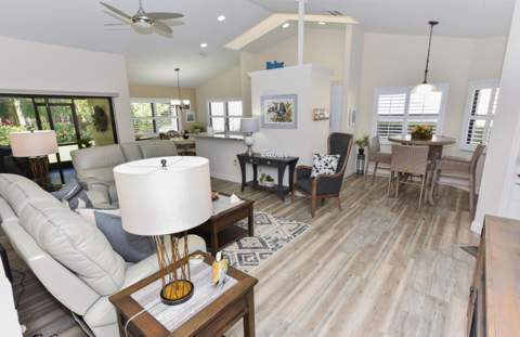 438 SW Jefferson Circle, Port St. Lucie FL - photo 8 of 38