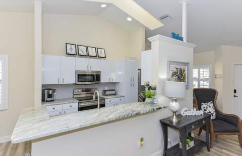 438 SW Jefferson Circle, Port St. Lucie FL - photo 10 of 38