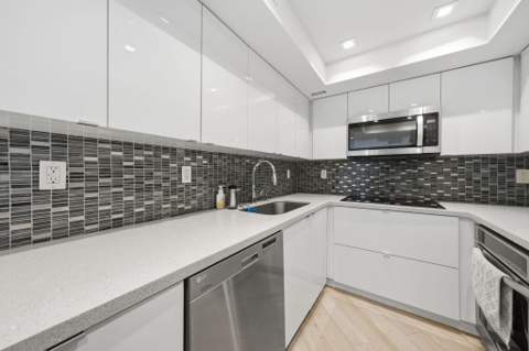 3180 S Ocean Drive #304, Hallandale Beach FL - photo 10 of 39